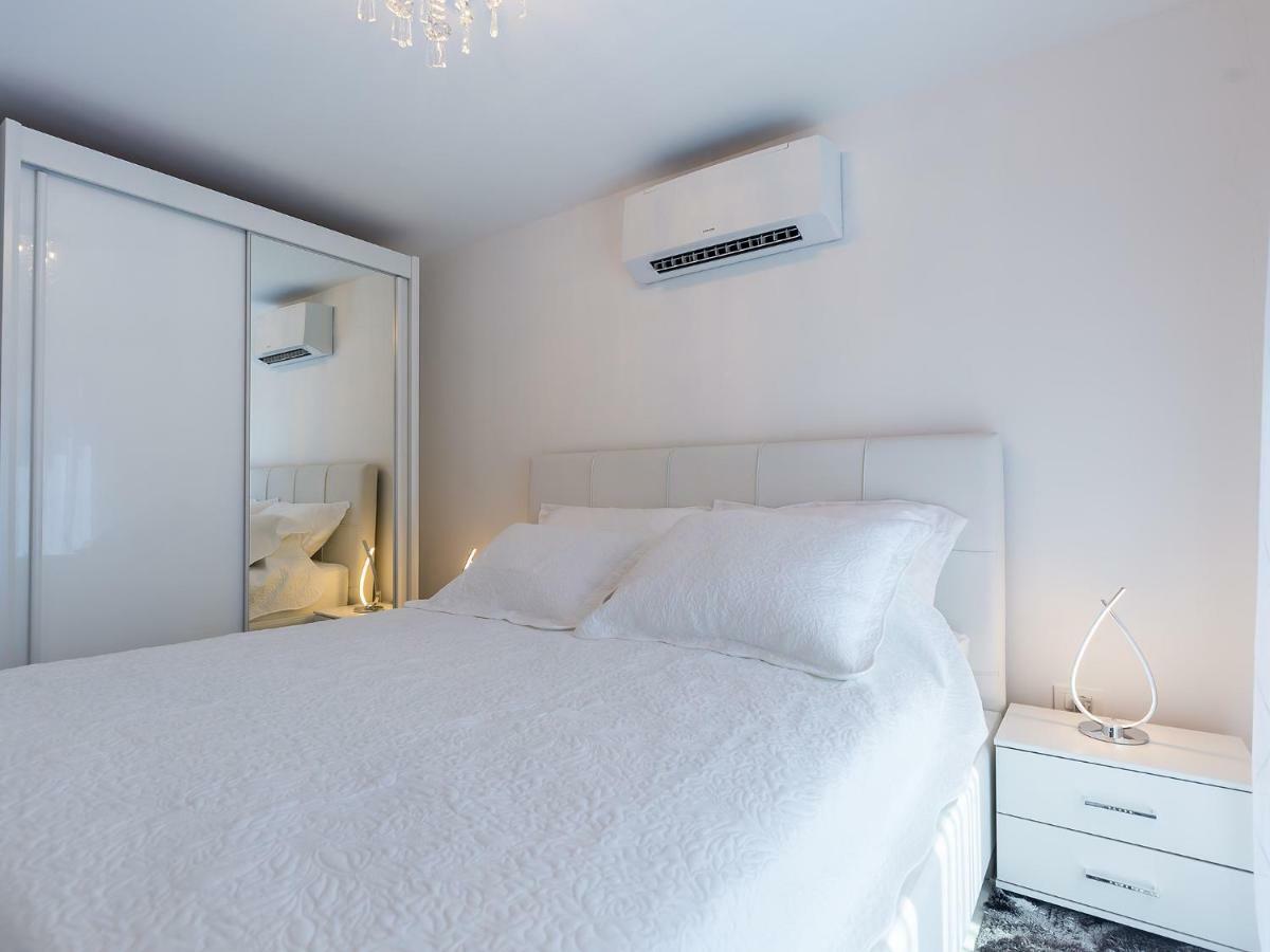 Apartmani Beril Lux Rovinj Bagian luar foto