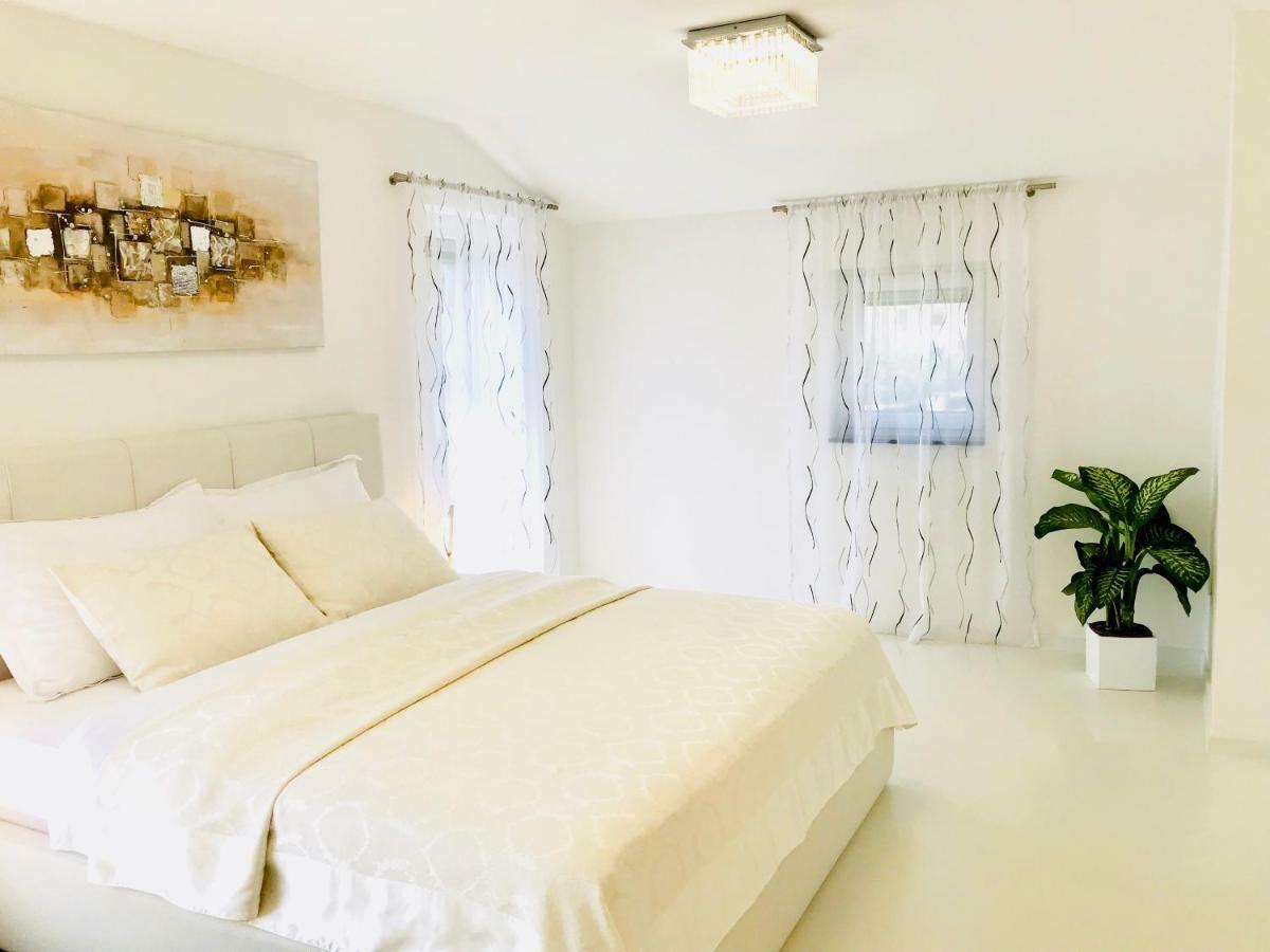 Apartmani Beril Lux Rovinj Bagian luar foto